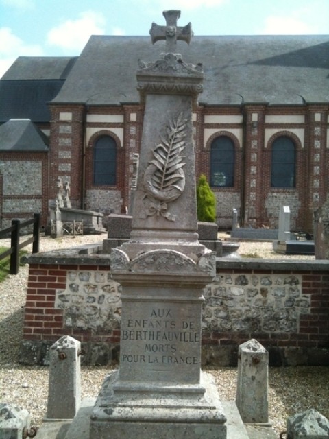 Bertheauville seine maritime monument aux morts