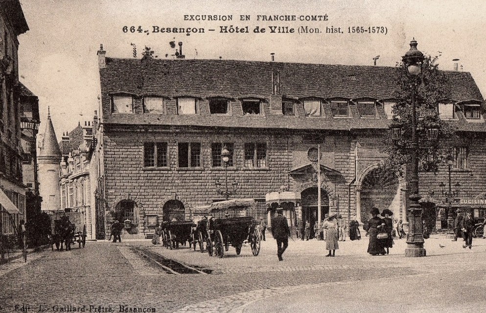 Besançon (Doubs) L'Hôtel de Ville CPA