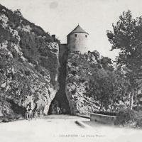 La porte taillée en 1900 CPA