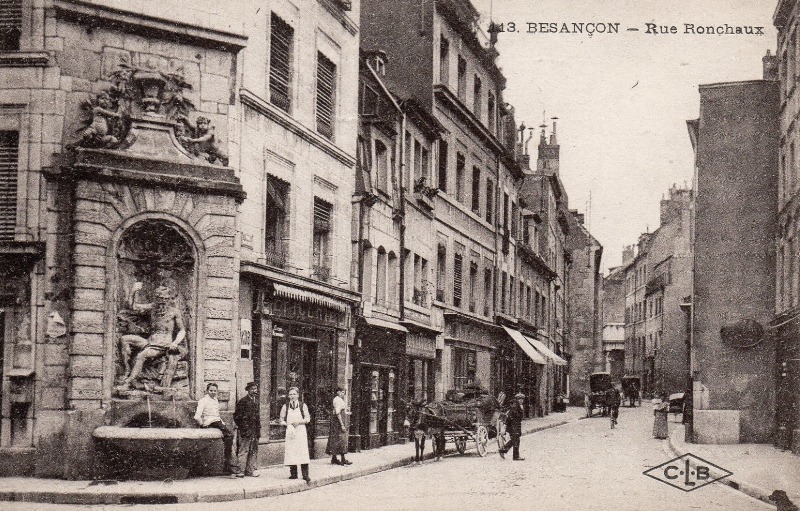 Besançon (Doubs) La rue Ronchaux CPA