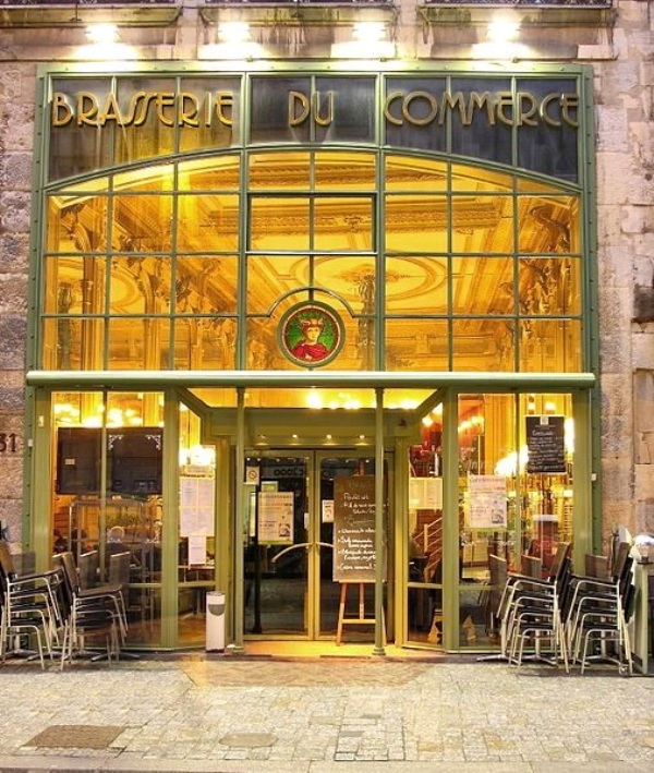 Besançon (Doubs) Le Café du Commerce