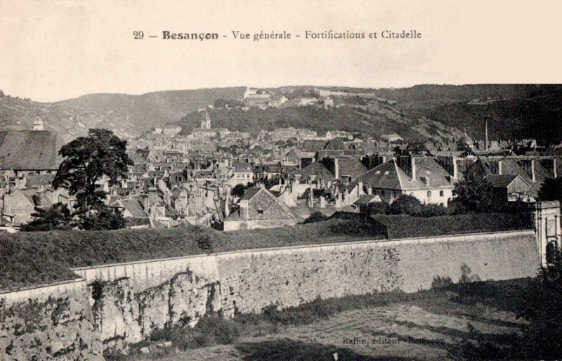 Besançon (Doubs) Vue générale CPA