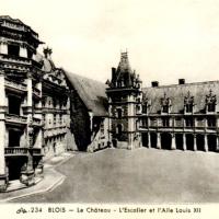 Château, aile Louis XII CPA