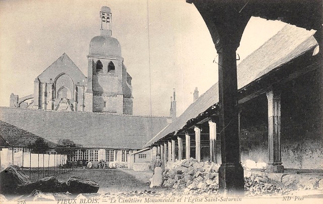 Blois (41) Eglise Saint-Saturnin et cimetière CPA