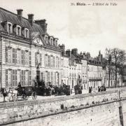 Blois (41) Hôtel de Ville et quais CPA