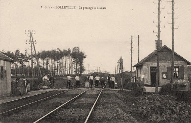 Bolleville seine maritime passage a niveau cpa 