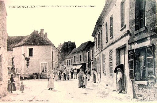 Bouconville-Vauclair (Aisne) CPA Grande rue