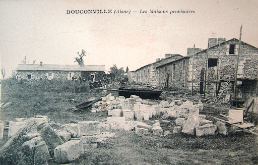 Bouconville-Vauclair (Aisne) CPA maisons provisoires