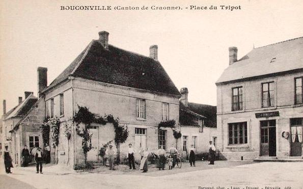 Bouconville-Vauclair (Aisne) CPA place du tripot
