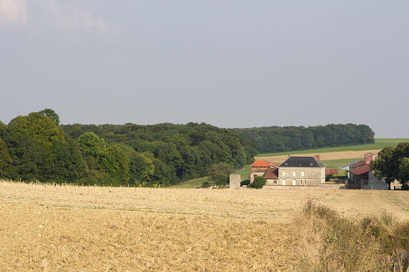 Bouconville-Vauclair (Aisne) La ferme Hurtebise chemin des dames