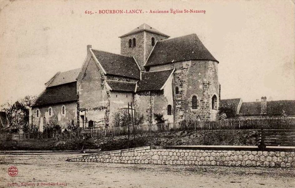 Bourbon-Lancy (Saône-et-Loire) L'Eglise Saint Nazaire CPA