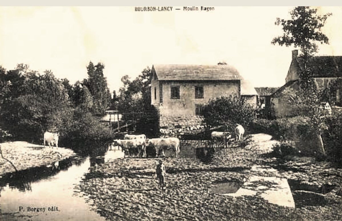 Bourbon-Lancy (Saône-et-Loire) Le moulin Ragon CPA