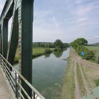 Bourg-et-Comin (Aisne) Canal de l'Oise à l'Aisne