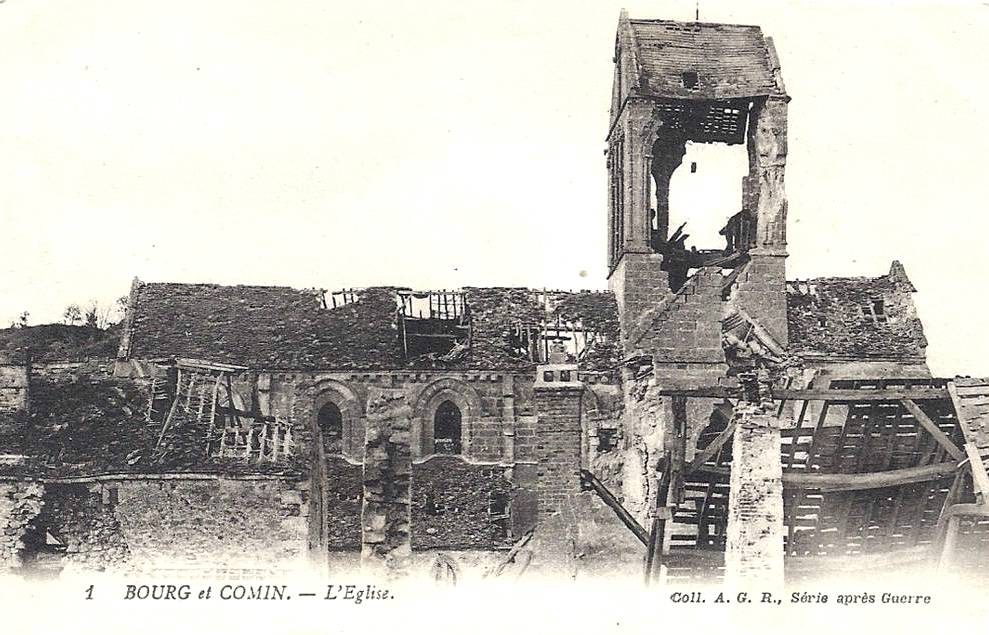 Bourg-et-Comin (Aisne) CPA Eglise Saint Martin