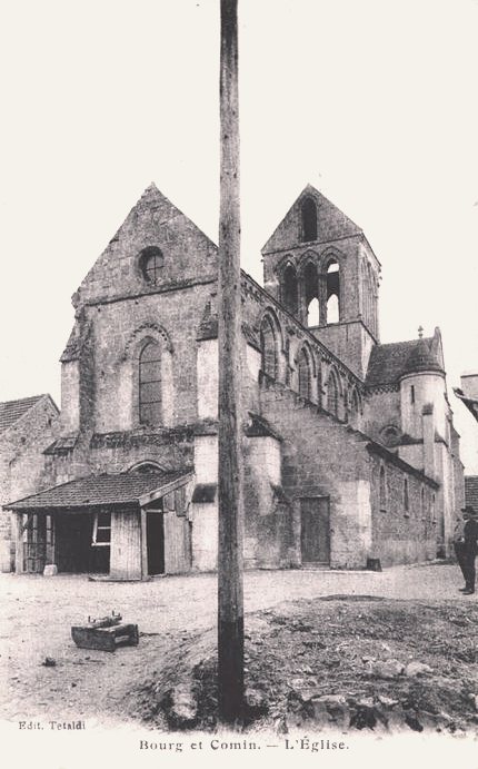 Bourg-et-Comin (Aisne) CPA Eglise Saint Martin