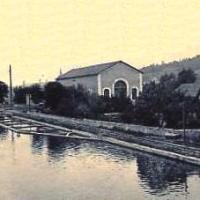 Bourg-et-Comin (Aisne) CPA l'usine hydraulique et le canal