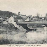 Bourg-et-Comin (Aisne) CPA Bords de l'Aisne et vue sur le village