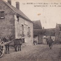 Bourg-et-Comin (Aisne) CPA La place en 1918