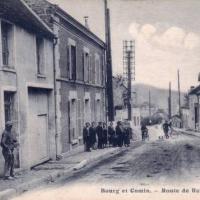 Bourg-et-Comin (Aisne) CPA Route de Reims