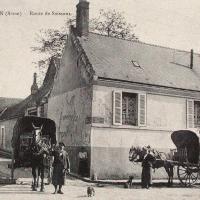 Bourg-et-Comin (Aisne) CPA Route de Soissons