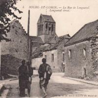 Bourg-et-Comin (Aisne) CPA Eglise et rue de Longueval