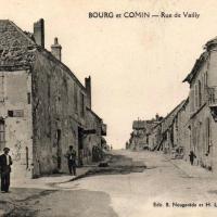 Bourg-et-Comin (Aisne) CPA Rue de Vailly