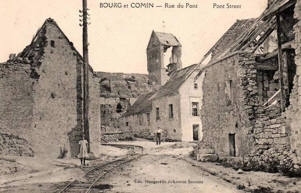 Bourg-et-Comin (Aisne) CPA Rue du Pont