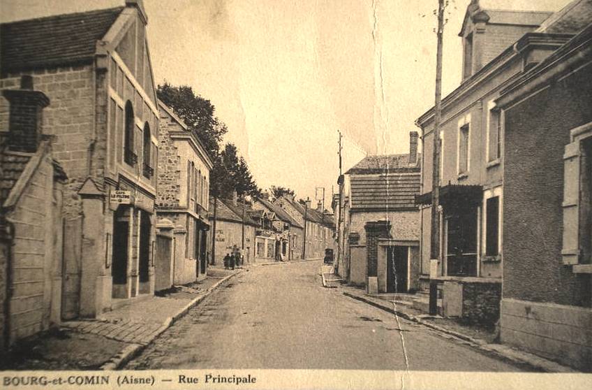 Bourg-et-Comin (Aisne) CPA Rue principale