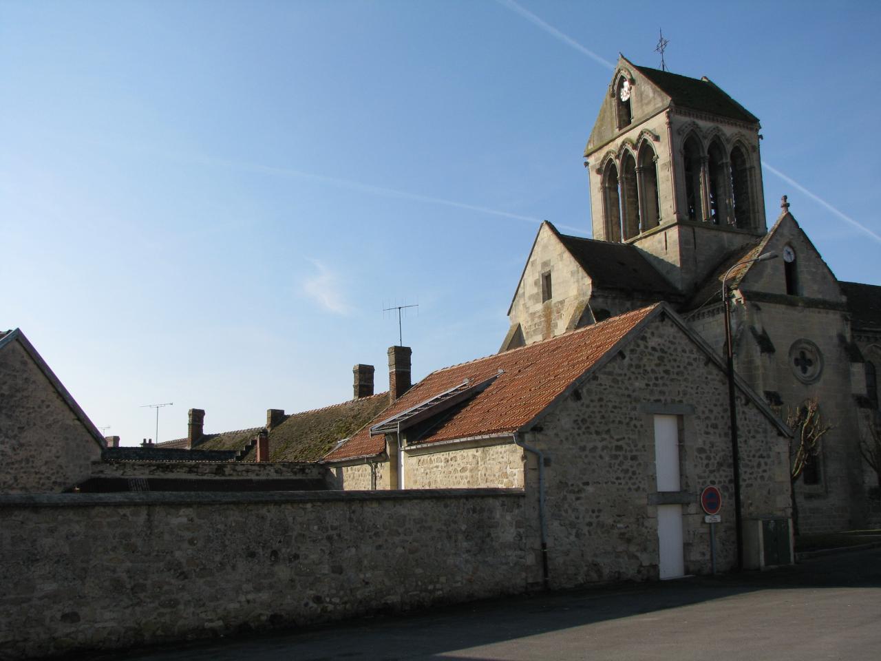 Bourg-et-Comin (Aisne) église Saint-Martin