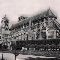 La cathédrale Saint-Etienne CPA