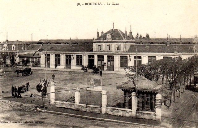 Bourges (18) La gare CPA