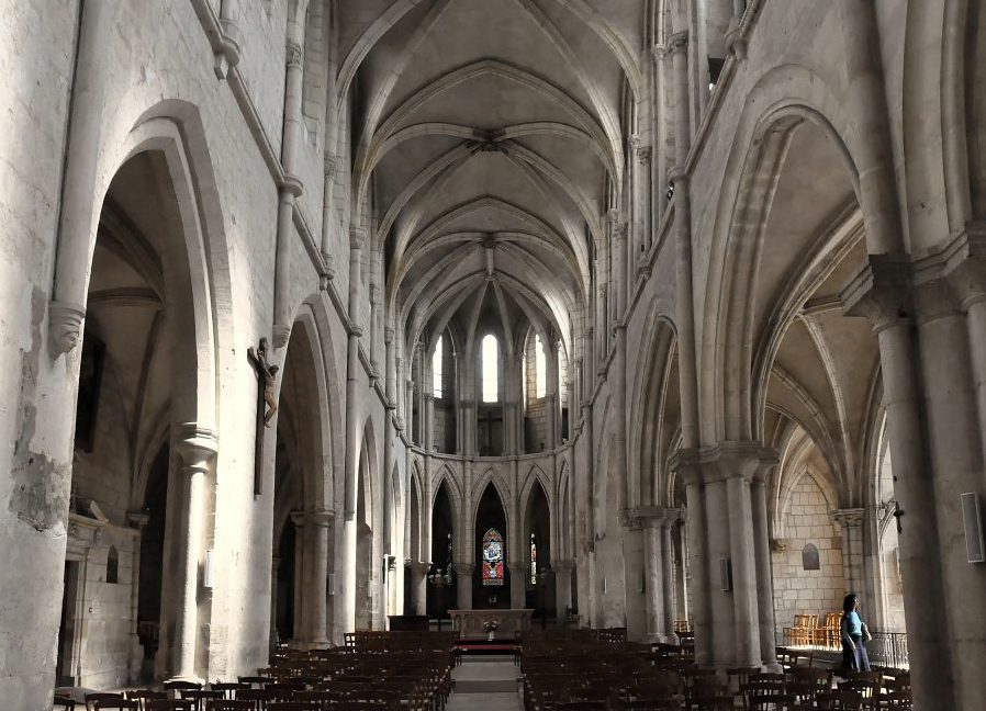 Bourges (Cher) L'église Saint-Pierre-le-Guillard 