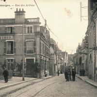 Bourges (Cher) La rue des Arènes CPA