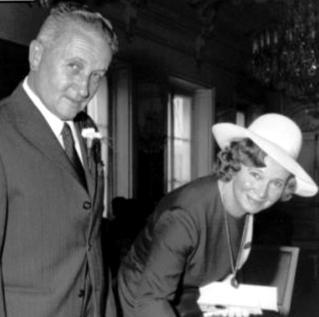 Bourrié Maurice Georges (1917/1997) et son épouse Marcelle Gransard, en 1970