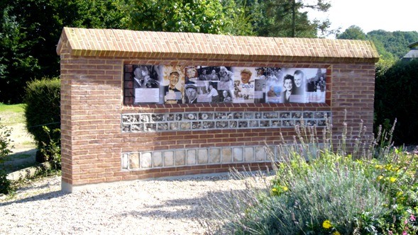 Bourville seine maritime stele commemorative