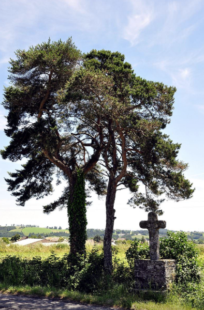 La croix de pierre