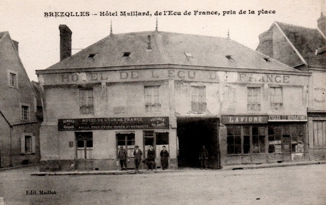 Brézolles (28) L'Hôtel de l'Ecu de France CPA