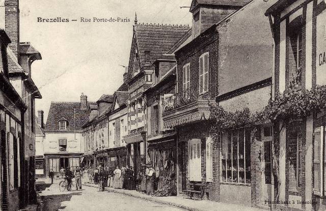 Brézolles (28) La librairie Flamichaut CPA