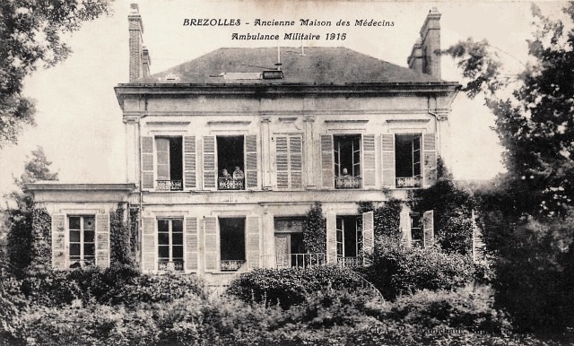 Brézolles (28) La Maison des Médecins CPA