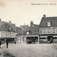 La place des Halles CPA
