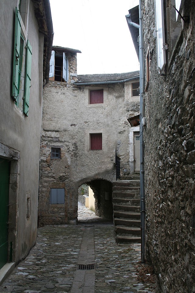 La poterne