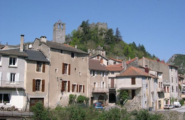 Les ruines du château féodal