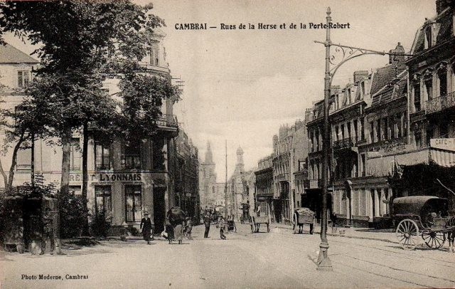 Cambrai 59 la rue de la herse cpa