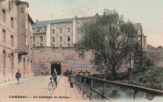 Cambrai 59 le chateau de selles en 1905 cpa