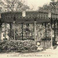 Cambrai 59 le kiosque cpa