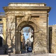 La porte des jacobins
