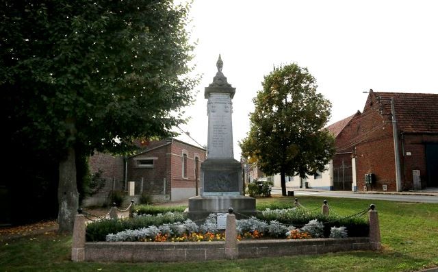 Cauroir 59 le monument aux morts