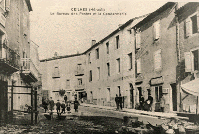 La Poste et la Gendarmerie, cpa