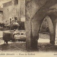 La place du Griffoul, cpa 