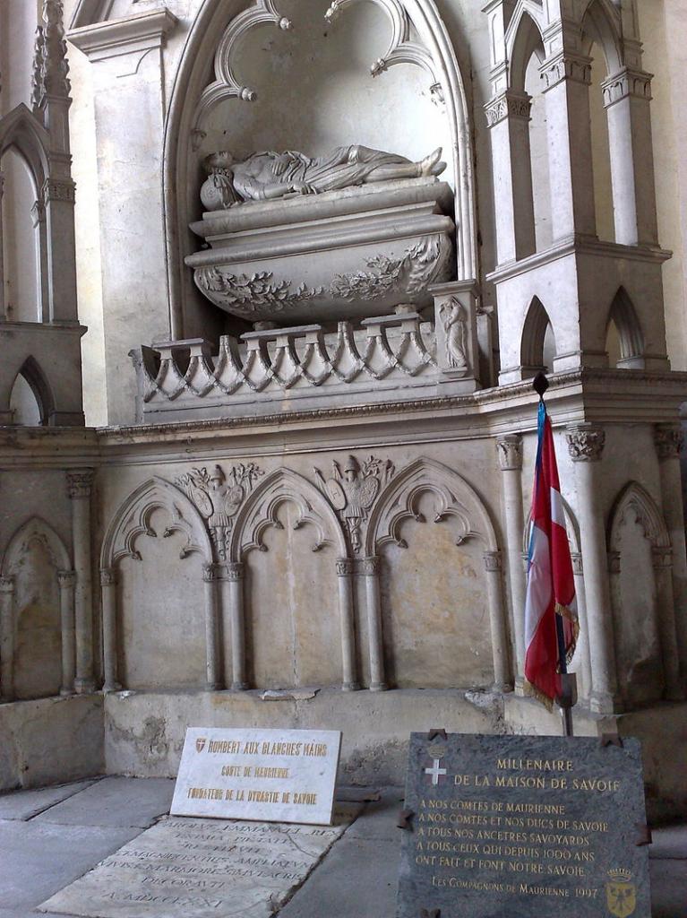 Cénotaphe d'Humbert Ier à Saint-Jean-de-Maurienne